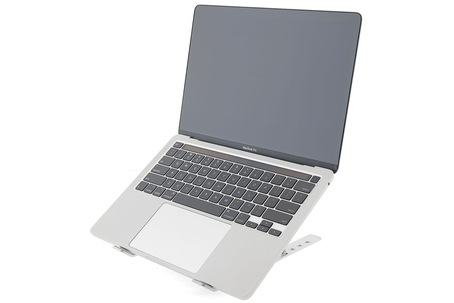Apple MacBook Pro 13″ Touch Bar 2020, i5 1.4 GHz, 8 GB, Intel Iris Plus Graphics 645 256 GB Silver - Foarte bun