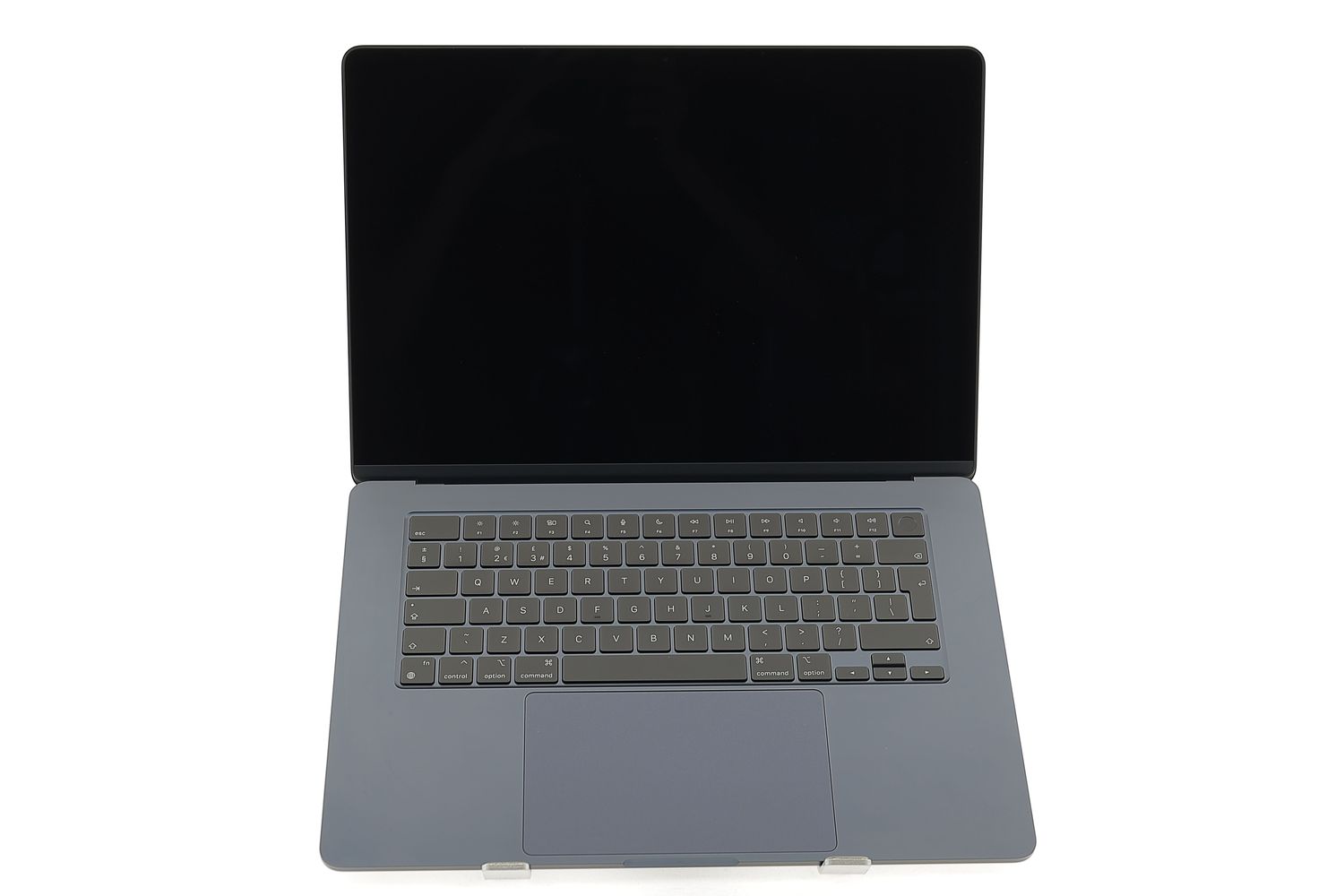 Apple MacBook Air 15″ 2023, M2 8 Cores, 8 GB, 10 core GPU 256 GB Midnight - Ca nou