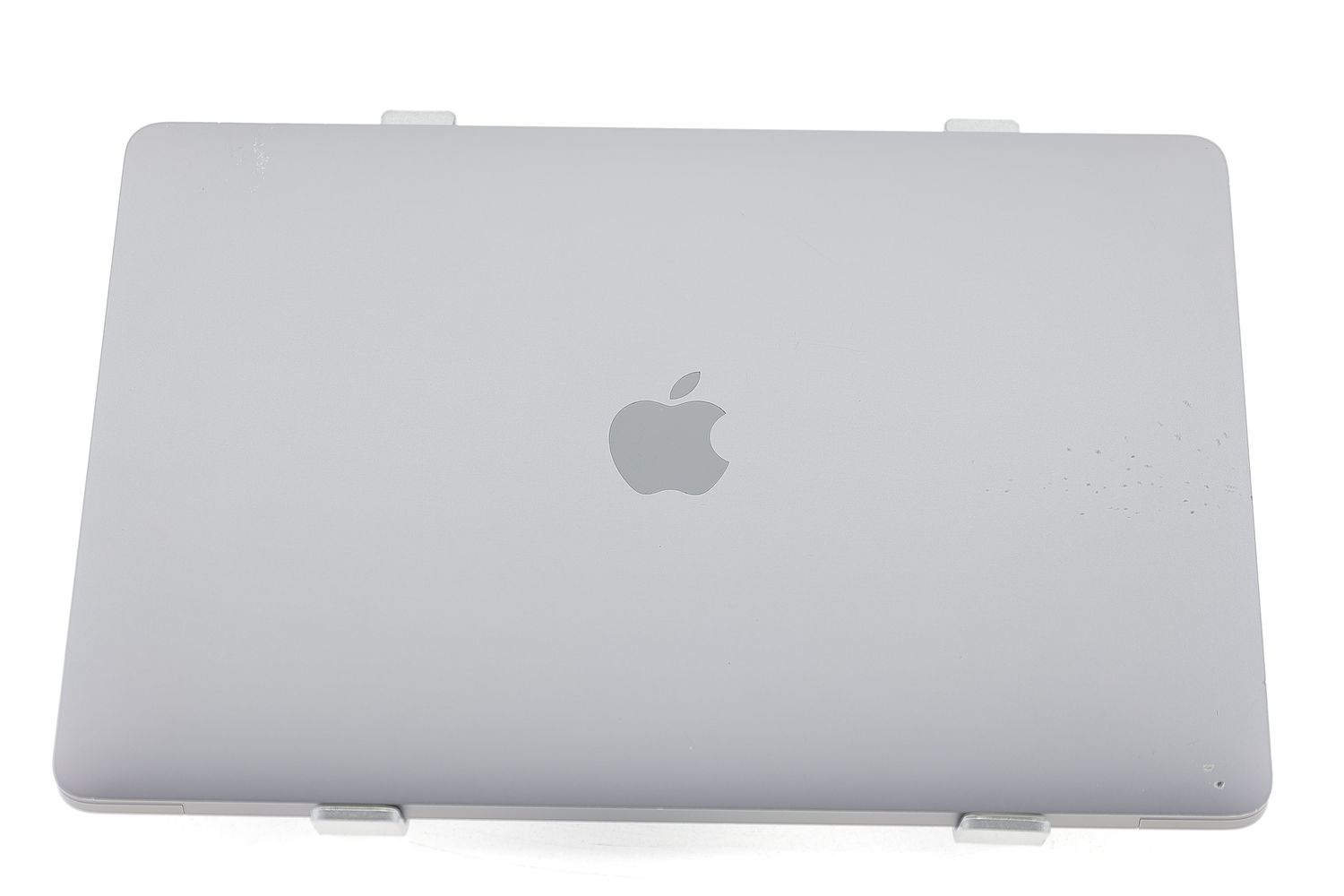 Apple MacBook Pro 13″ 2020, M1 8 Cores, 8 GB, 8 core GPU 256 GB Space Gray - Много добро
