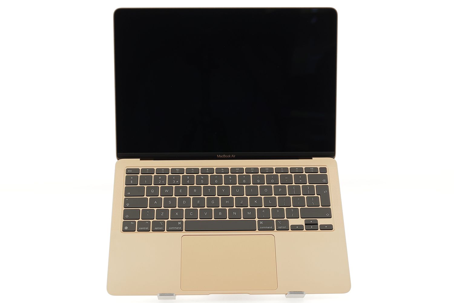Apple MacBook Air 13″ 2020, M1 8 Cores, 8 GB, 8 core GPU 512 GB Gold - Kiváló