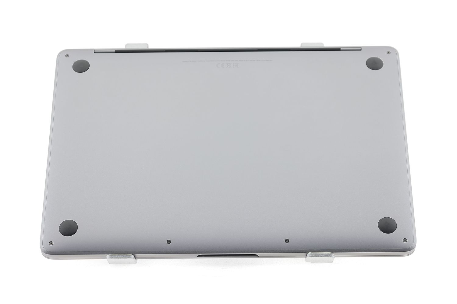 Apple MacBook Pro 13″ Touch Bar 2019, i5 1.4 GHz, 8 GB, Iris Plus Graphics 645 128 GB Space Gray