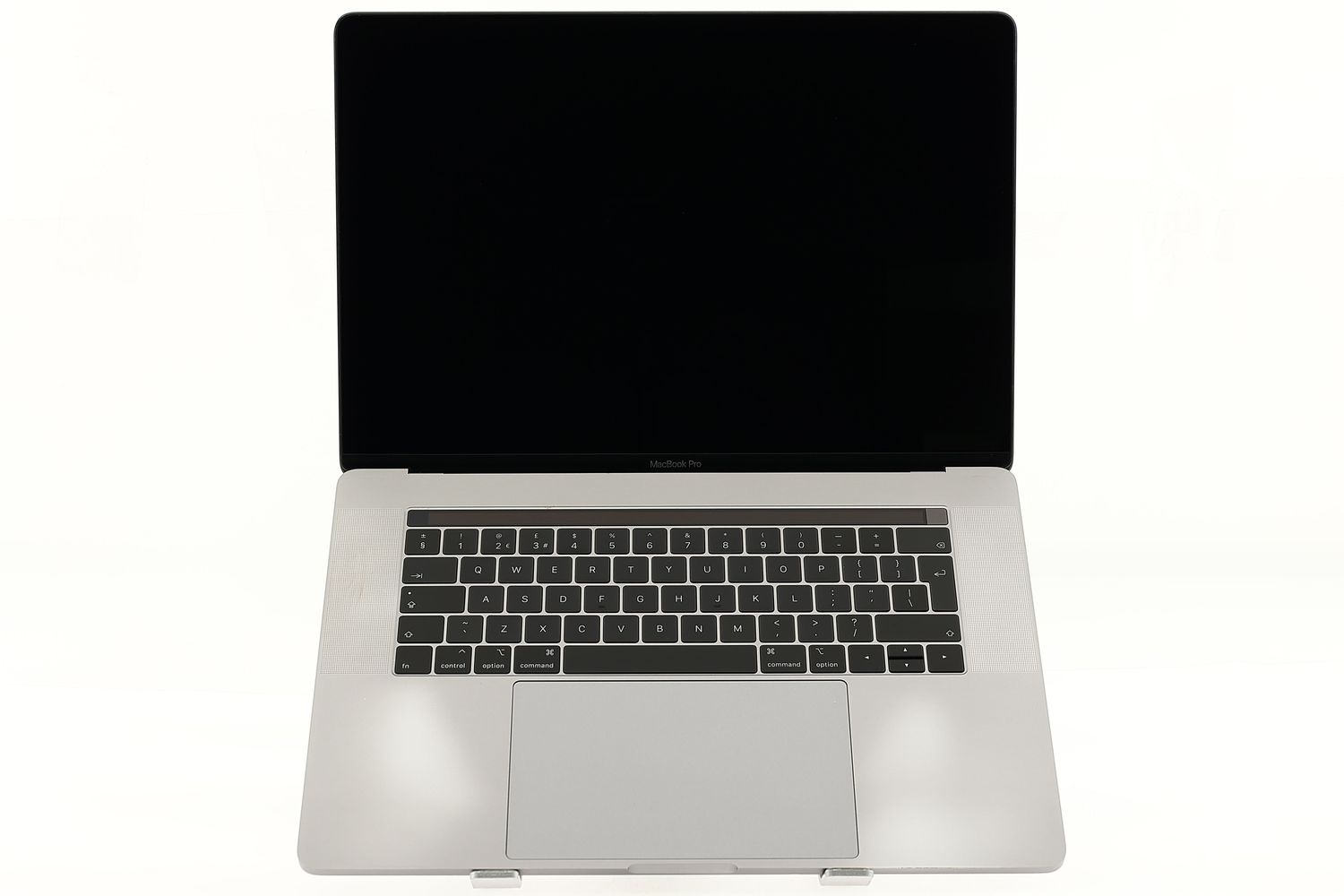 Apple MacBook Pro 15″ Touch Bar 2019, i7 2.6 GHz, 16 GB, AMD Radeon Pro 555X 512 GB Space Gray - Много добро
