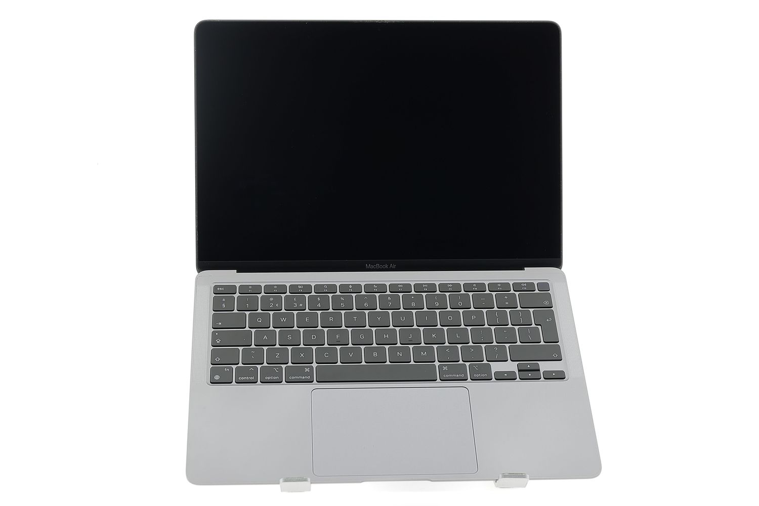 Apple MacBook Air 13″ 2020, i3 1.1 GHz, 8 GB, Intel Iris Plus 256 GB Space Gray - Excelent