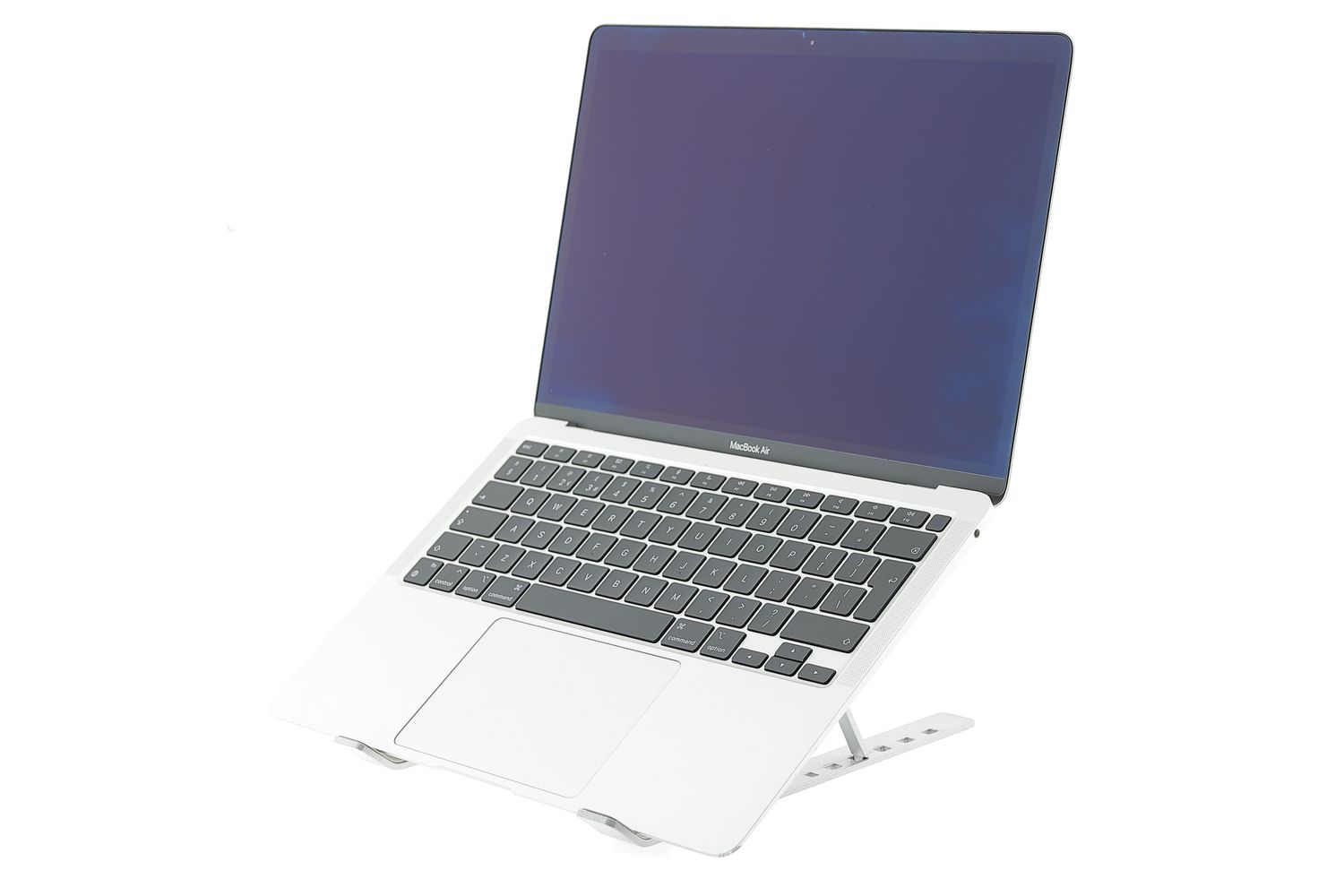 Apple MacBook Air 13″ 2020, i3 1.1 GHz, 8 GB, Intel Iris Plus 256 GB Silver - Πολύ καλό