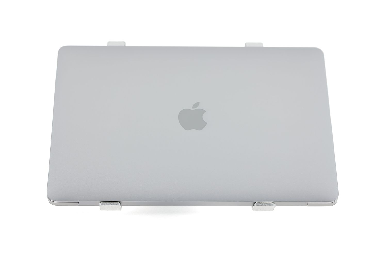 Apple MacBook Air 13″ 2020, i3 1.1 GHz, 8 GB, Intel Iris Plus 512 GB Space Gray - Excelent