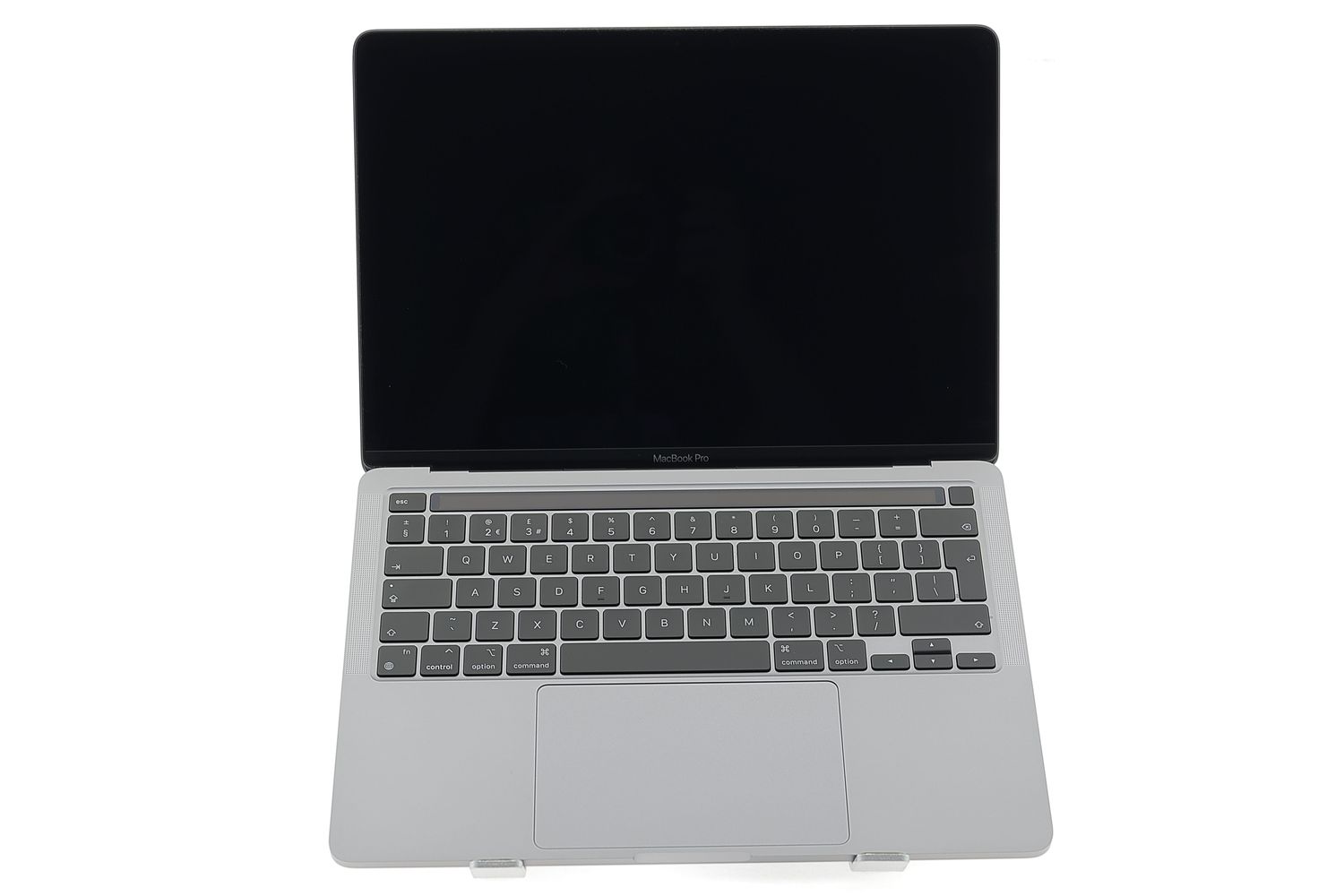 Apple MacBook Pro 13″ 2020, M1 8 Cores, 8 GB, 8 core GPU 512 GB Space Gray - Много добро