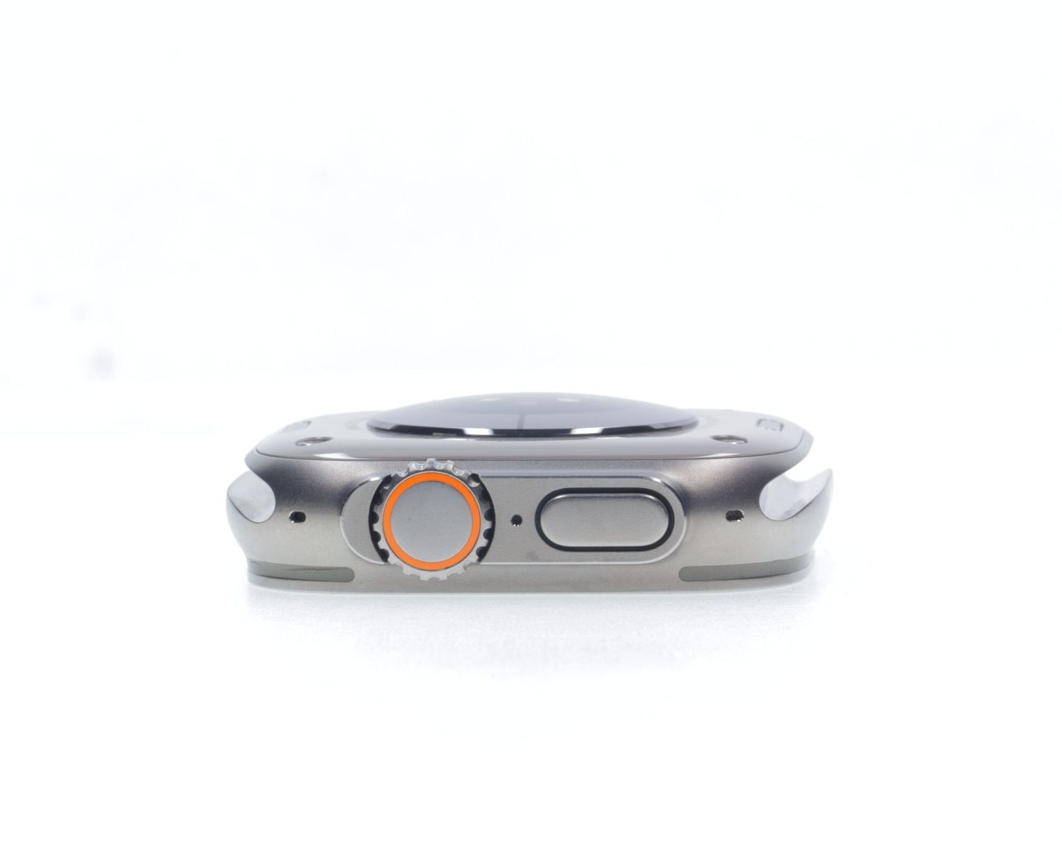 Apple Watch Ultra 2022, GPS + Cellular, Titanium 49mm Titanium - Отлично