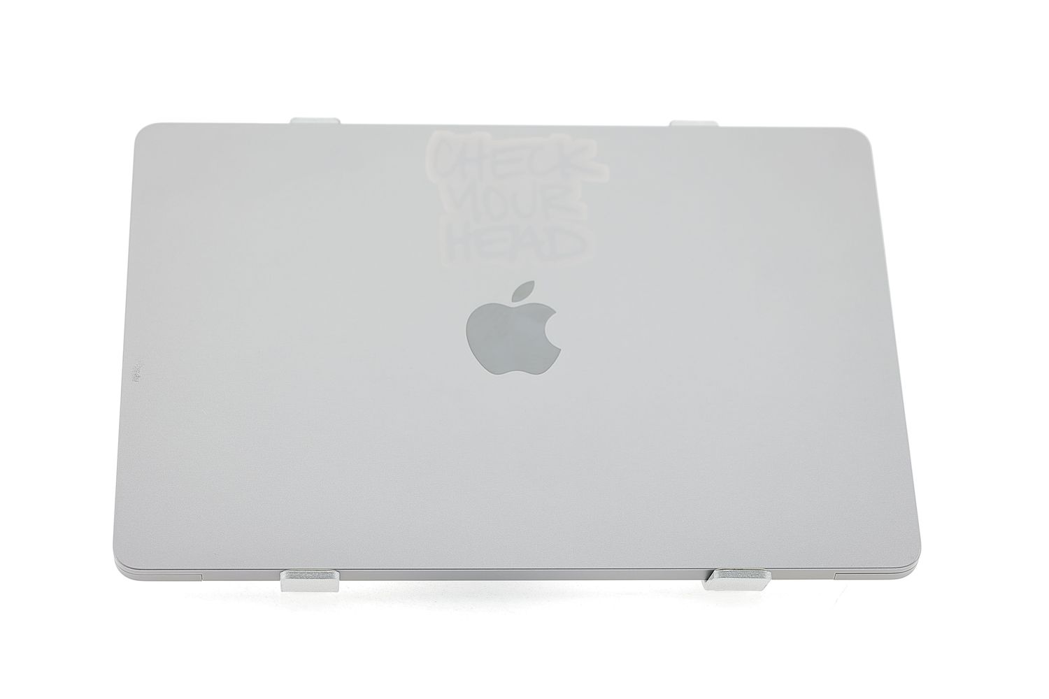 Apple MacBook Air 13″ 2022, M2 8 Cores, 8 GB, 10 core GPU 512 GB Space Gray - Nagyon jó