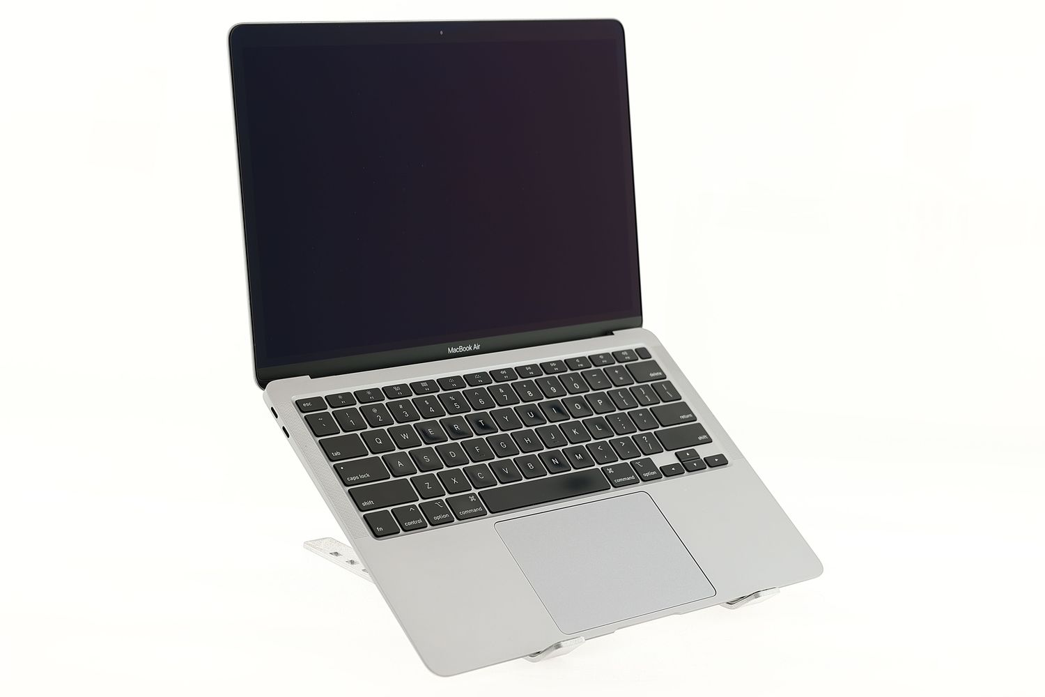 Apple MacBook Air 13″ 2020, i5 1.1 GHz, 8 GB, Intel Iris Plus 512 GB Space Gray - Като нов