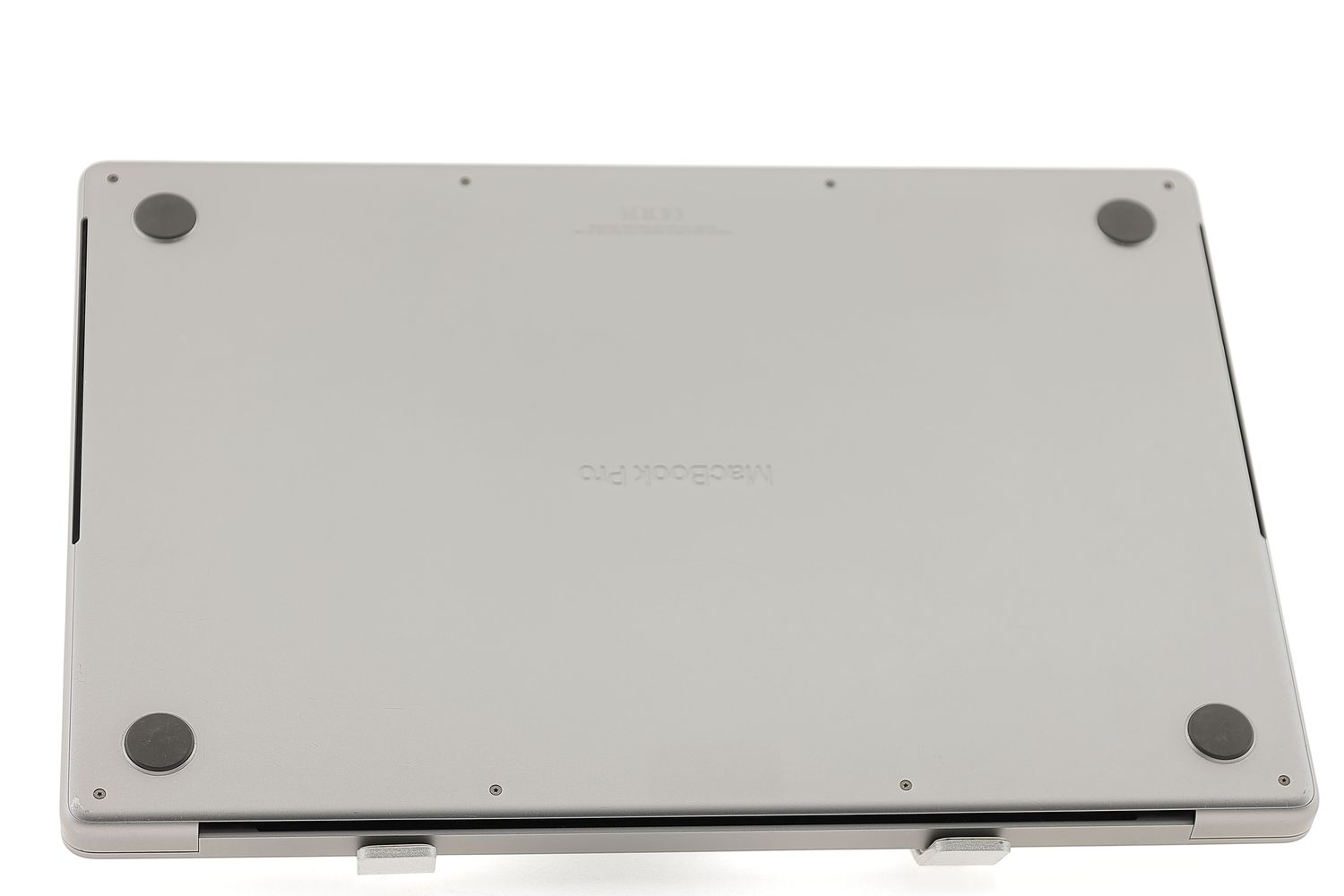 Apple MacBook Pro 16″ 2021, M1 Pro 10 Cores, 16 GB, 16 core GPU 512 GB Space Gray - Excelent