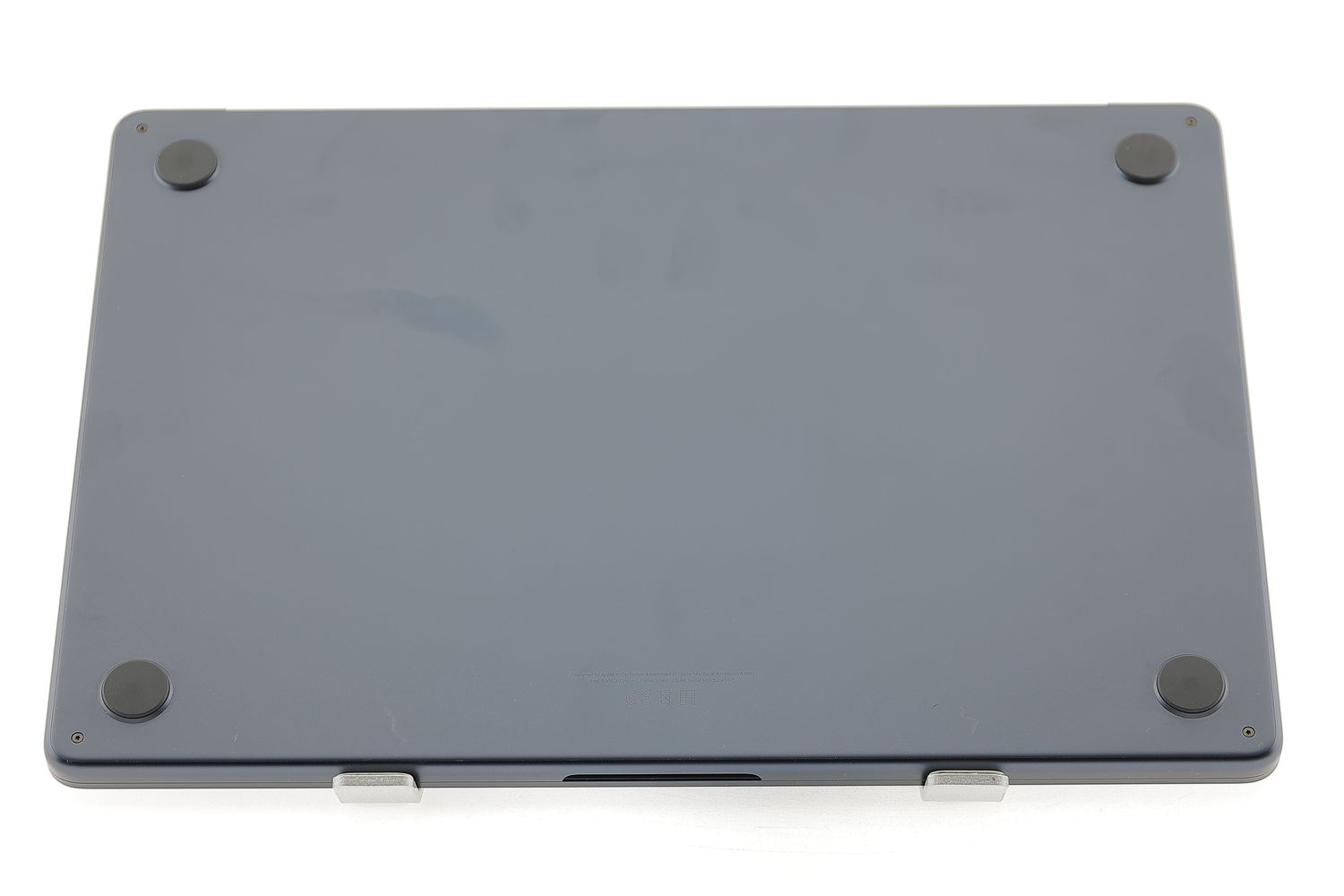 Apple MacBook Air 15″ 2023, M2 8 Cores, 8 GB, 10 core GPU 256 GB Midnight - Ca nou