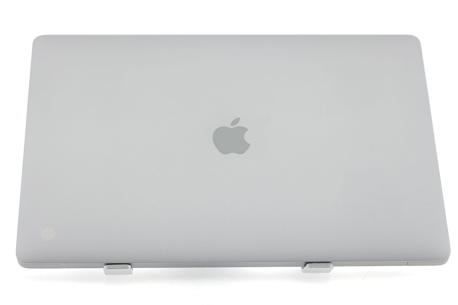 Apple MacBook Pro 15″ Touch Bar 2018, i9 2.9 GHz, 32 GB, AMD Radeon Pro 560X 1 TB Space Gray - Excelent