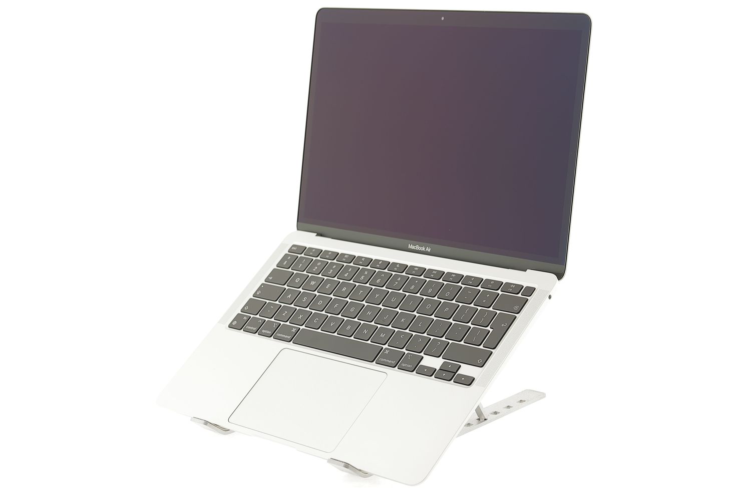 Apple MacBook Air 13″ 2020, M1 8 Cores, 8 GB, 8 core GPU 512 GB Silver - Като нов