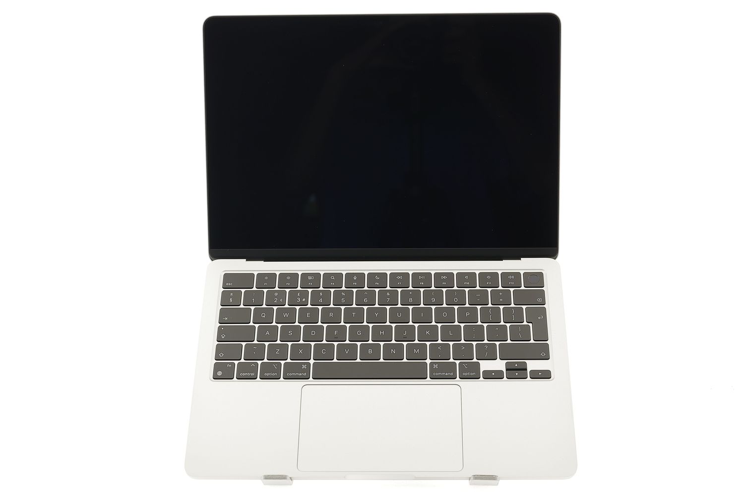 Apple MacBook Air 13″ 2022, M2 8 Cores, 8 GB, 10 core GPU 512 GB Silver - Като нов