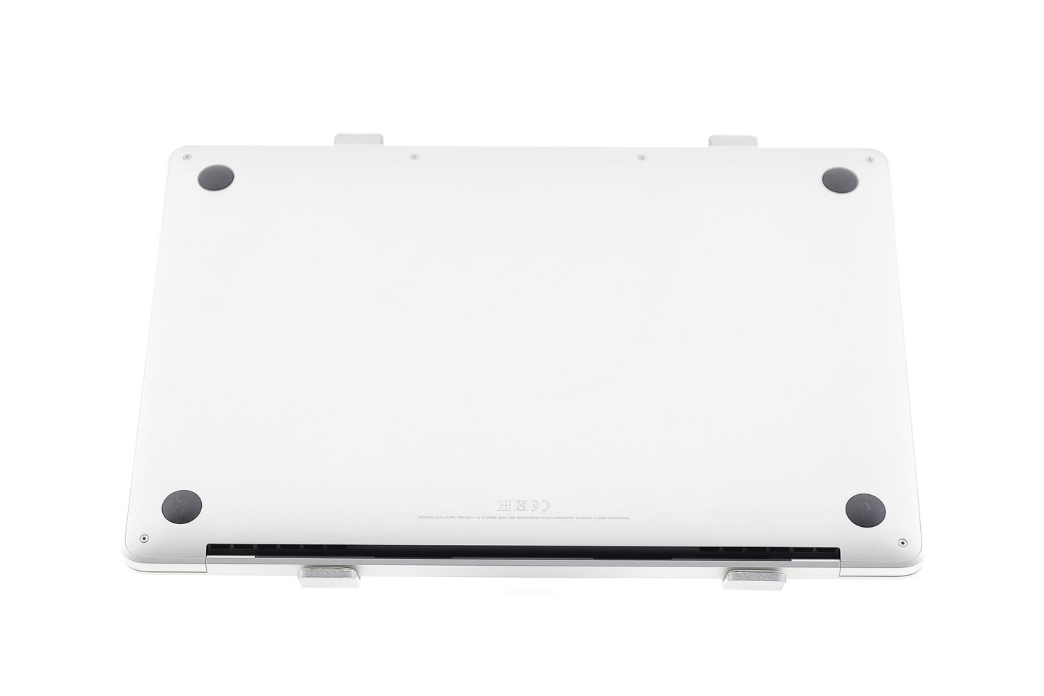 Apple MacBook Pro 13″ 2020, M1 8 Cores, 8 GB, 8 core GPU 256 GB Silver