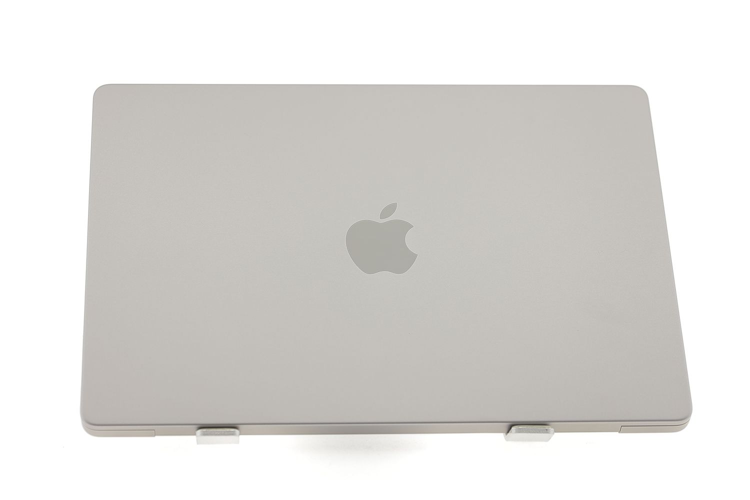 Apple MacBook Pro 14″ 2023, M3 8 Cores, 8 GB, 10 core GPU 512 GB Space Gray - Ca nou