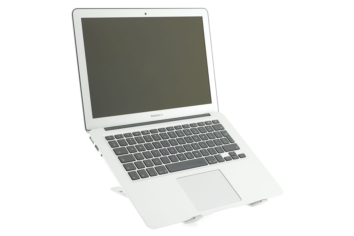 Apple MacBook Air 13″ 2017, i5 1.8 GHz, 8 GB, HD Graphics 6000 128 GB Silver - Като нов