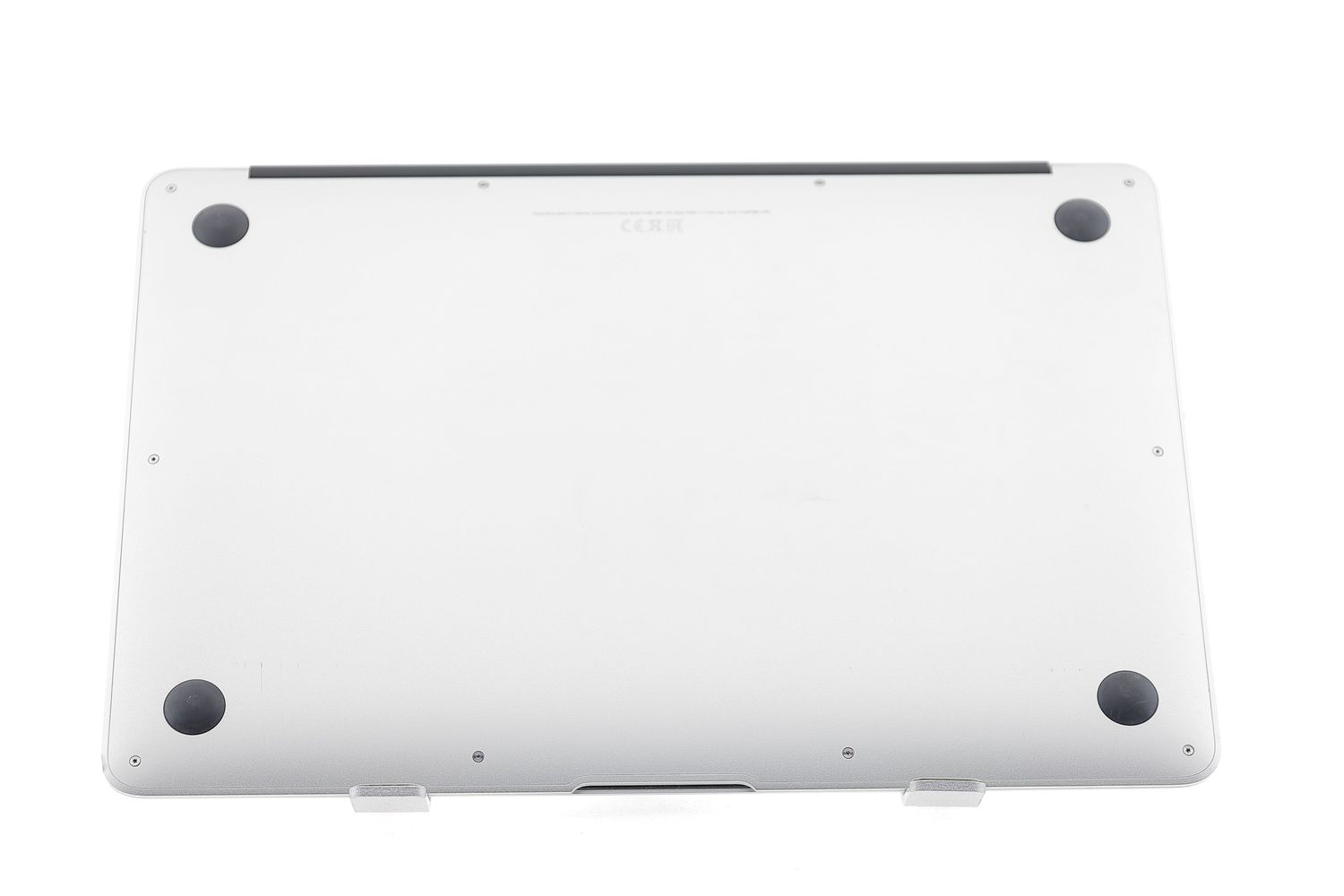 Apple MacBook Air 13″ 2017, i5 1.8 GHz, 8 GB, HD Graphics 6000 128 GB Silver