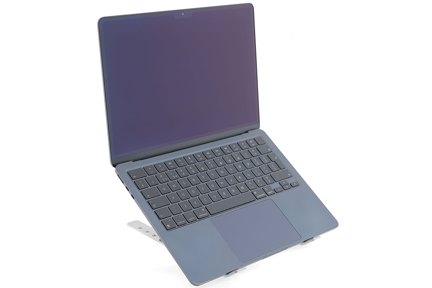 Apple MacBook Air 13″ 2024, M3 8 Cores, 8 GB, 10 core GPU 512 GB Midnight