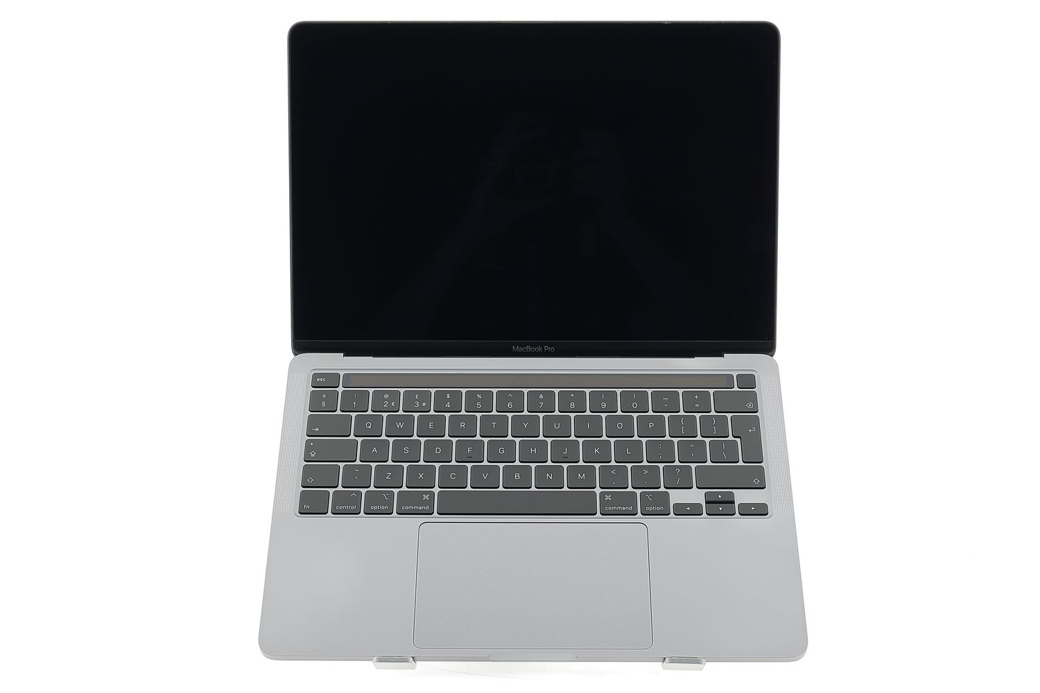 Apple MacBook Pro 13″ 2020, M1 8 Cores, 8 GB, 8 core GPU 256 GB Space Gray - Много добро