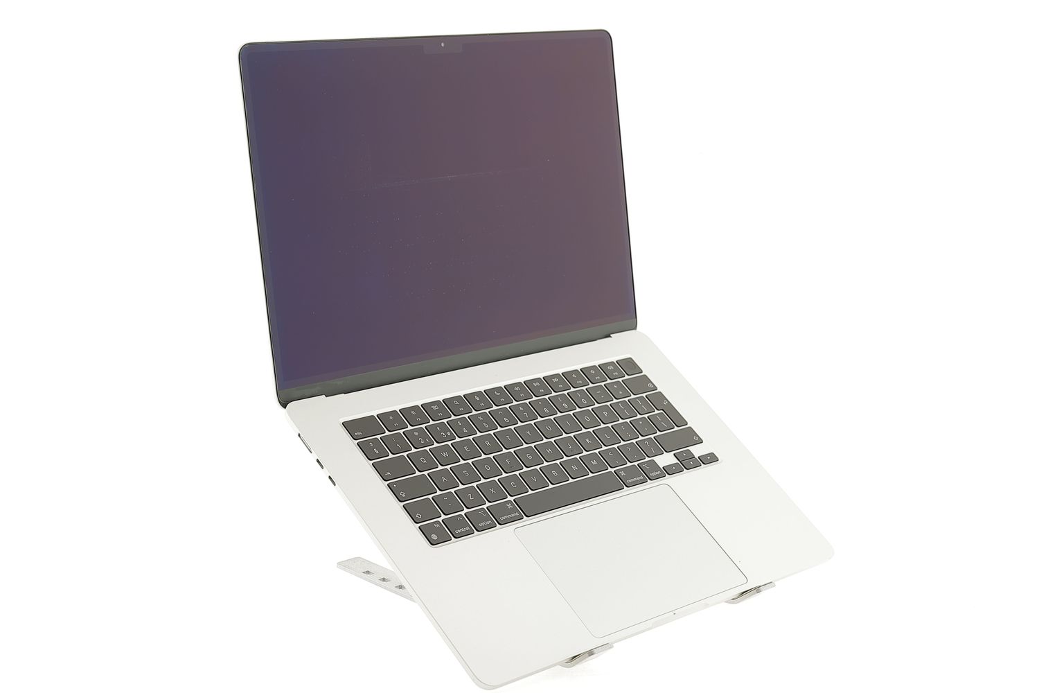 Apple MacBook Air 15″ 2024, M3 8 Cores, 8 GB, 10 core GPU 256 GB Silver - Εξαιρετικό