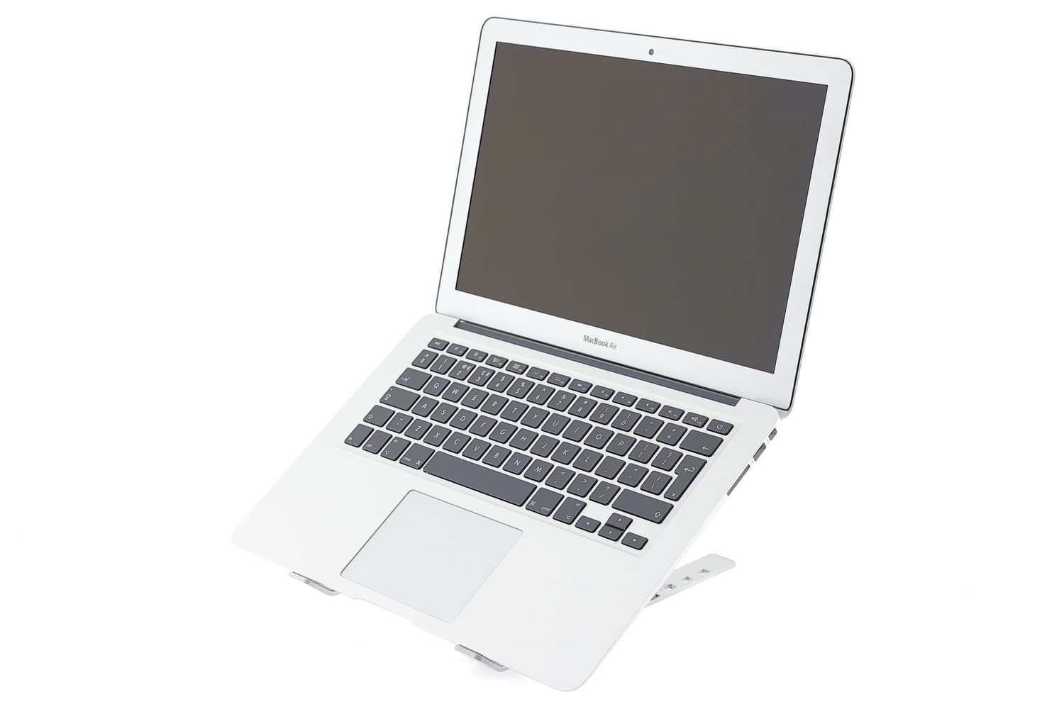 Apple MacBook Air 13″ 2017, i5 1.8 GHz, 8 GB, HD Graphics 6000 128 GB Silver