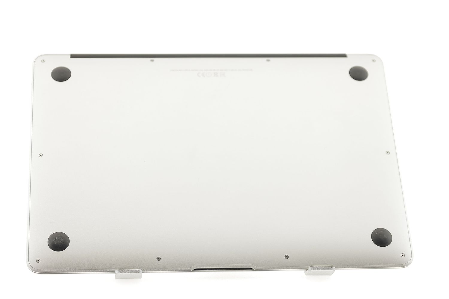 Apple MacBook Air 13″ 2017, i5 1.8 GHz, 8 GB, HD Graphics 6000 128 GB Silver - Πολύ καλό