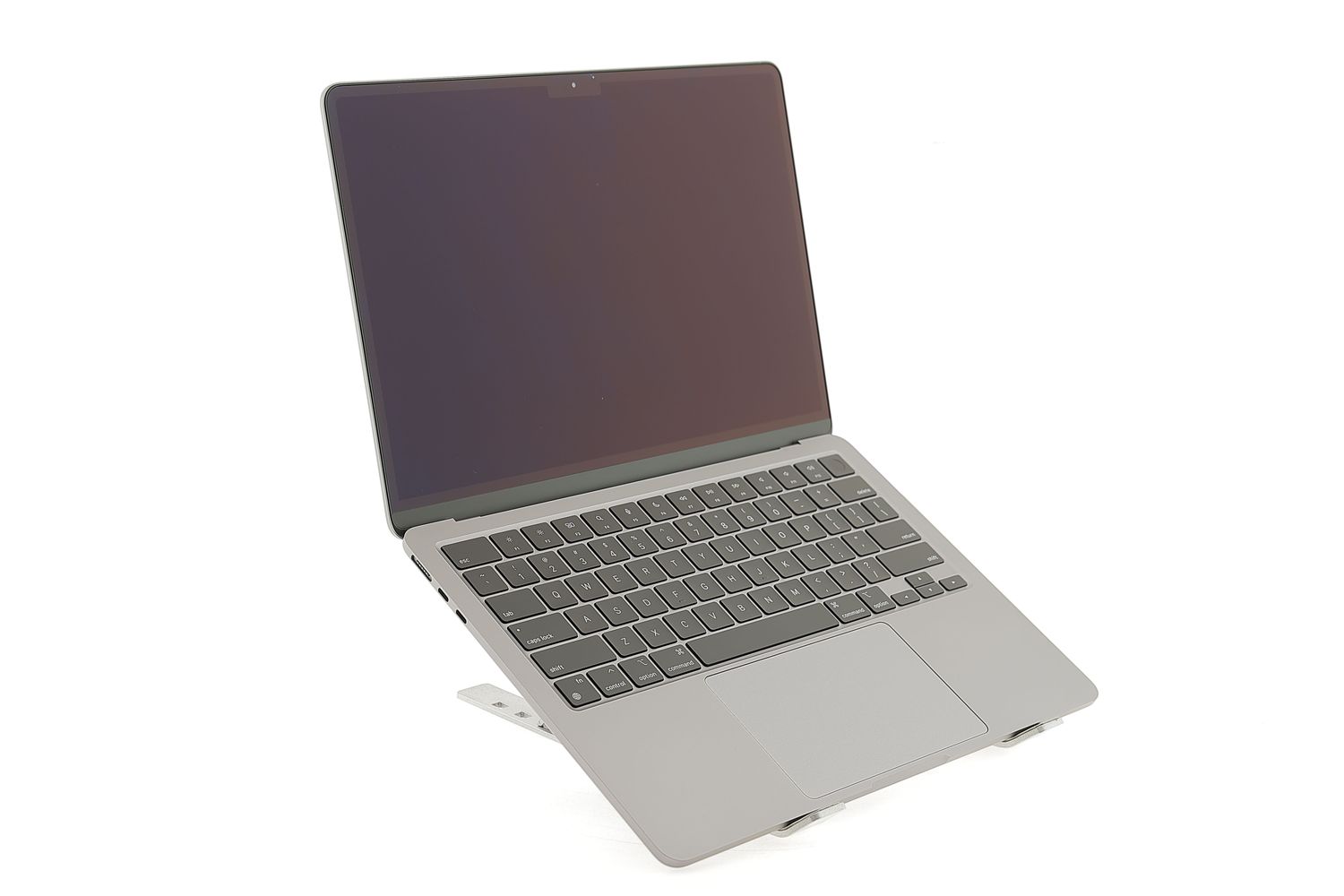 Apple MacBook Air 13″ 2022, M2 8 Cores, 8 GB, 8 core GPU 256 GB Space Gray