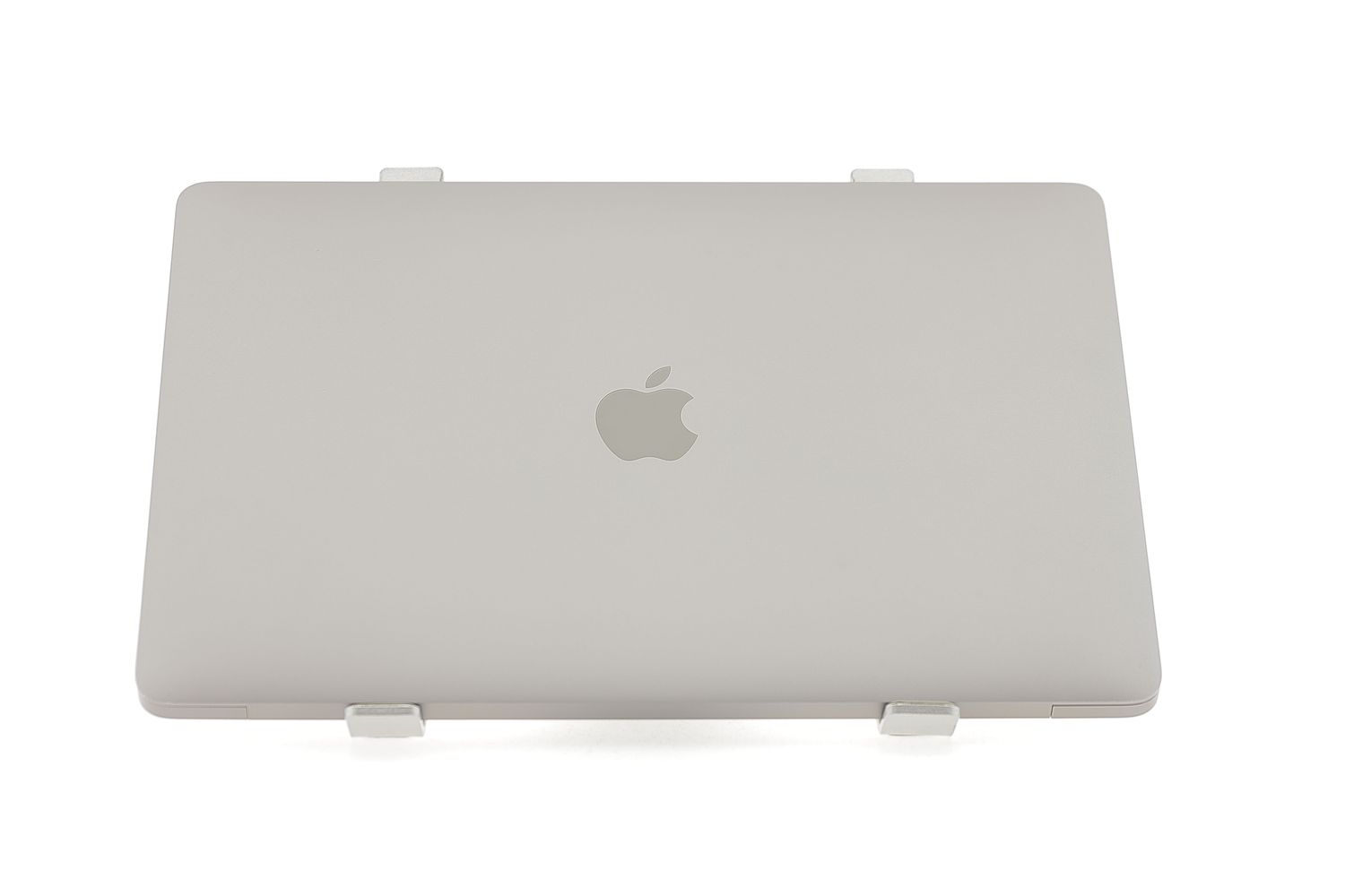 Apple MacBook Air 13″ 2020, M1 8 Cores, 16 GB, 7 core GPU 256 GB Space Gray - Като нов