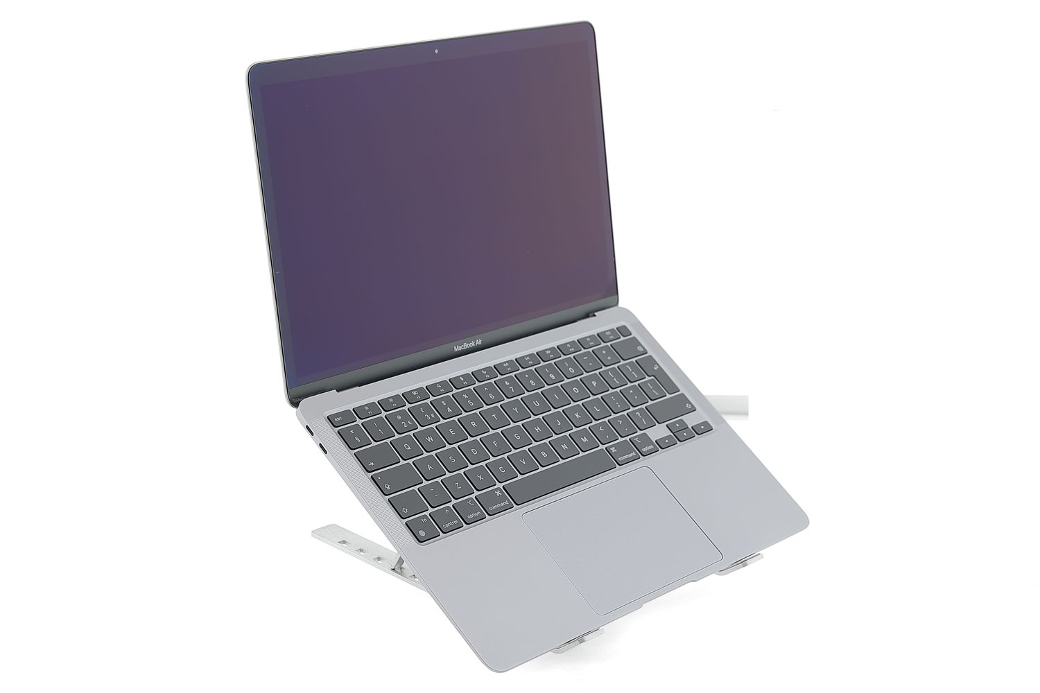 Apple MacBook Air 13″ 2020, M1 8 Cores, 16 GB, 8 core GPU 512 GB Space Gray