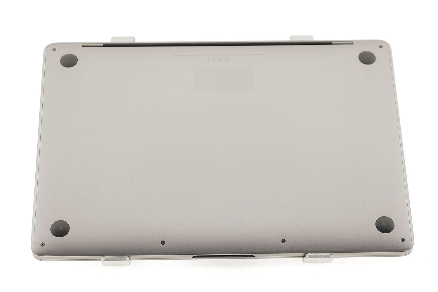 Apple MacBook Pro 13″ Touch Bar 2019, i5 1.4 GHz, 16 GB, Iris Plus Graphics 645 256 GB Space Gray - Nagyon jó