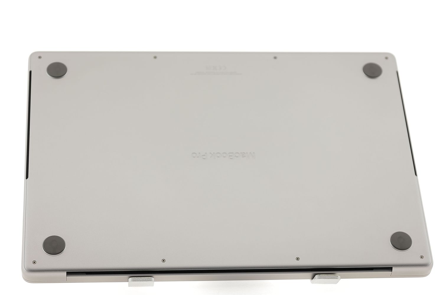 Apple MacBook Pro 16″ 2021, M1 Pro 10 Cores, 16 GB, 16 core GPU 512 GB Space Gray - Excelent