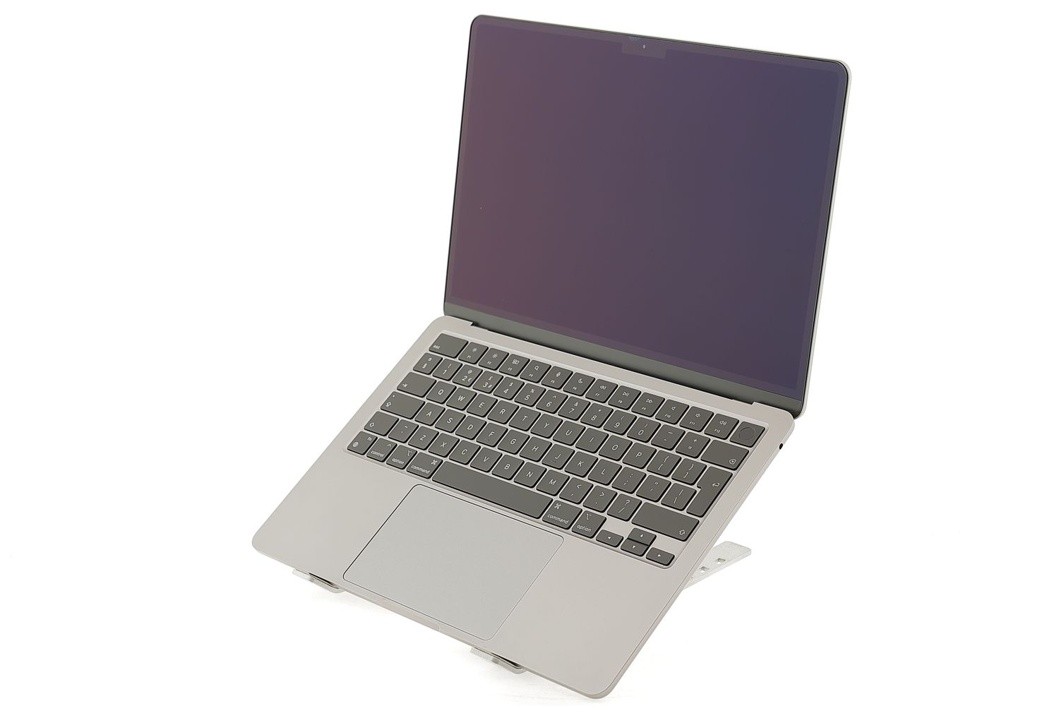 Apple MacBook Air 13″ 2022, M2 8 Cores, 8 GB, 10 core GPU 1 TB Space Gray - Като нов