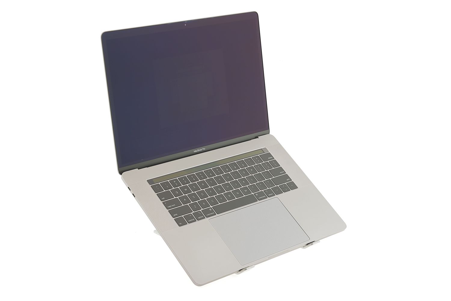 Apple MacBook Pro 15″ Touch Bar 2019, i7 2.6 GHz, 32 GB, AMD Radeon Pro 555X 256 GB Space Gray - Отлично