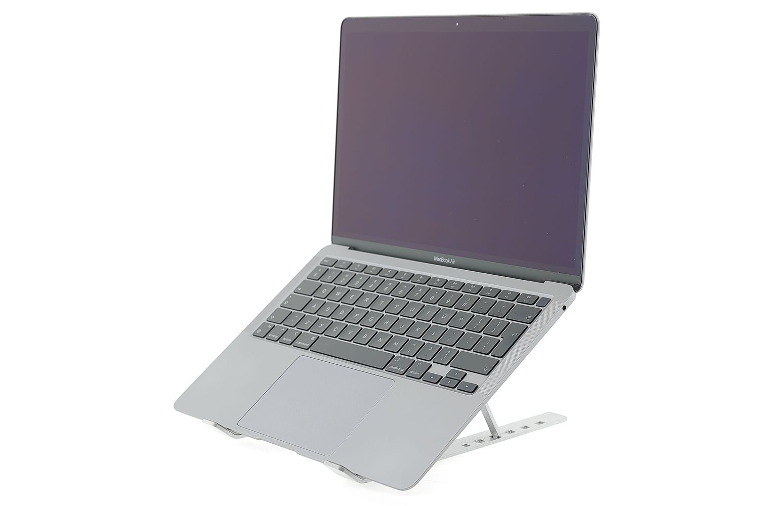 Apple MacBook Air 13″ 2020, M1 8 Cores, 8 GB, 7 core GPU, Space