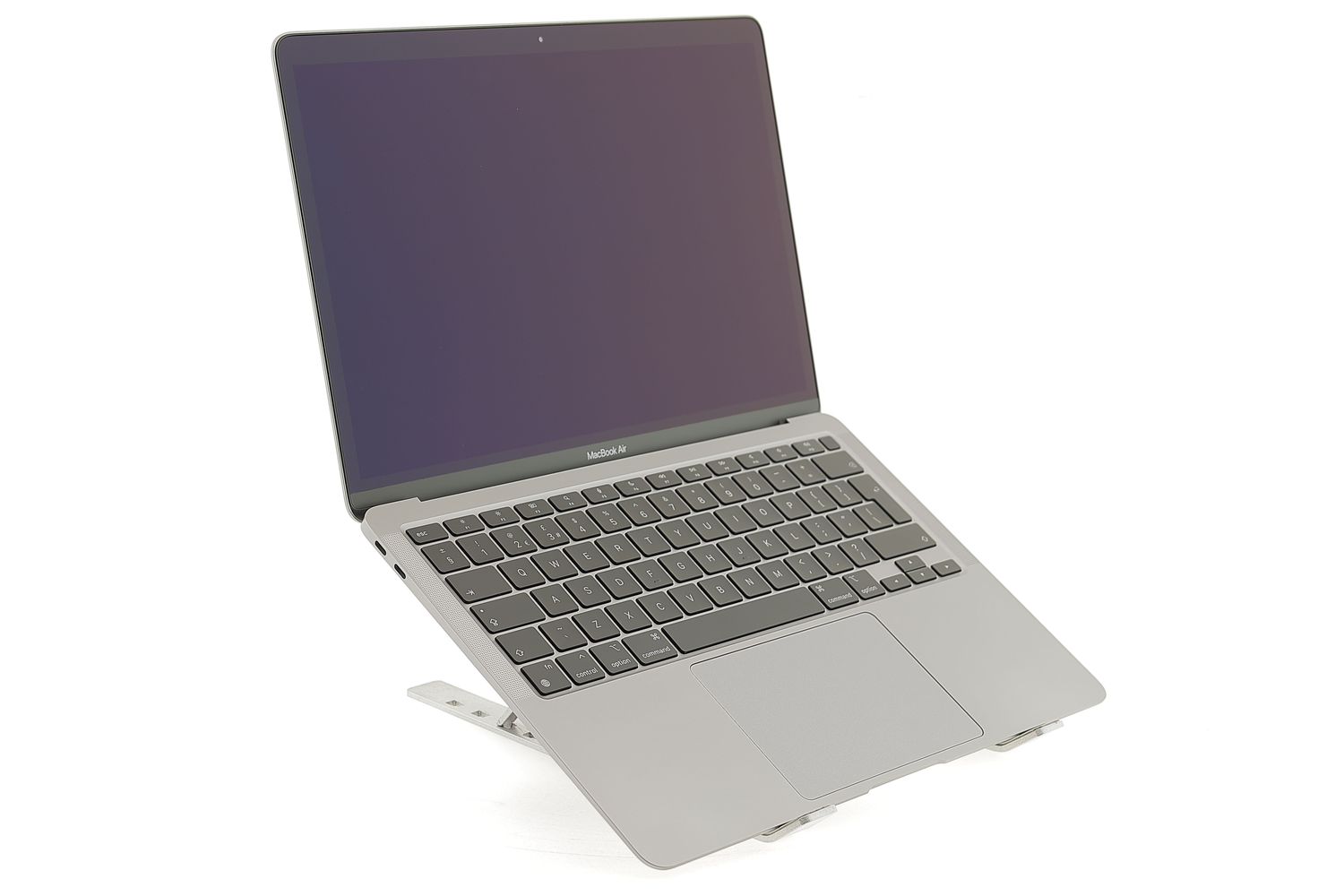 Apple MacBook Air 13″ 2020, M1 8 Cores, 8 GB, 7 core GPU 256 GB Space Gray - Kiváló