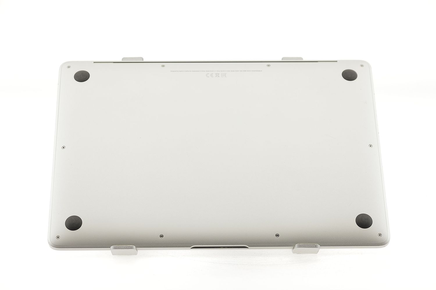 Apple MacBook Air 13″ 2020, M1 8 Cores, 16 GB, 7 core GPU 256 GB Silver - Nagyon jó