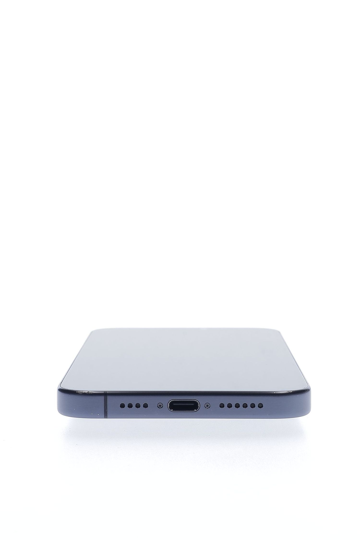 Apple iPhone 15 Pro Max 256 GB Black Titanium - Újszerű