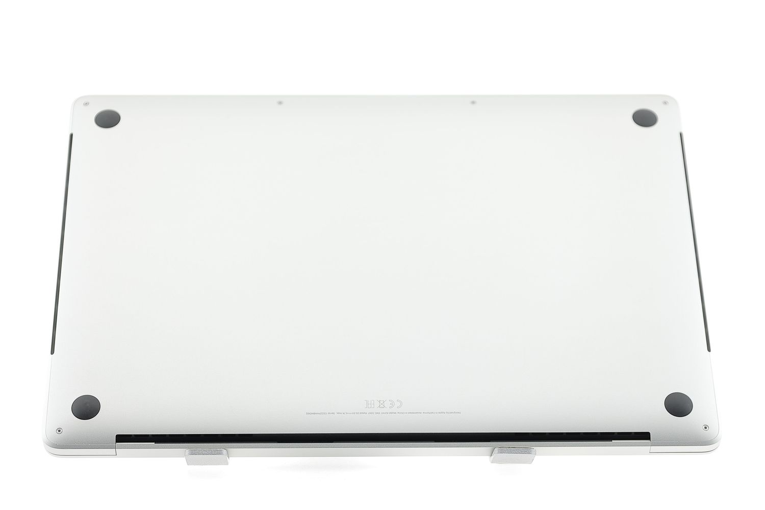 Apple MacBook Pro 16″ Touch Bar 2019, i9 2.3 GHz, 16 GB, AMD Radeon Pro 5500M 1 TB Silver - Excelent