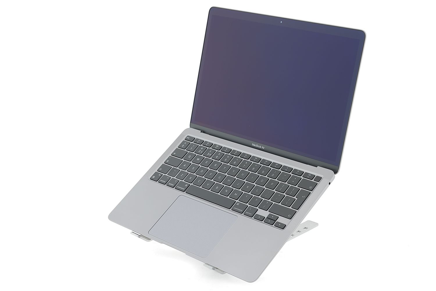 Apple MacBook Air 13″ 2020, M1 8 Cores, 8 GB, 7 core GPU 256 GB Space Gray