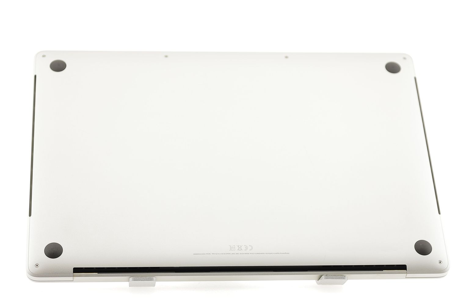 Apple MacBook Pro 16″ Touch Bar 2019, i9 2.4 GHz, 16 GB, AMD Radeon Pro 5300M 512 GB Silver - Excelent