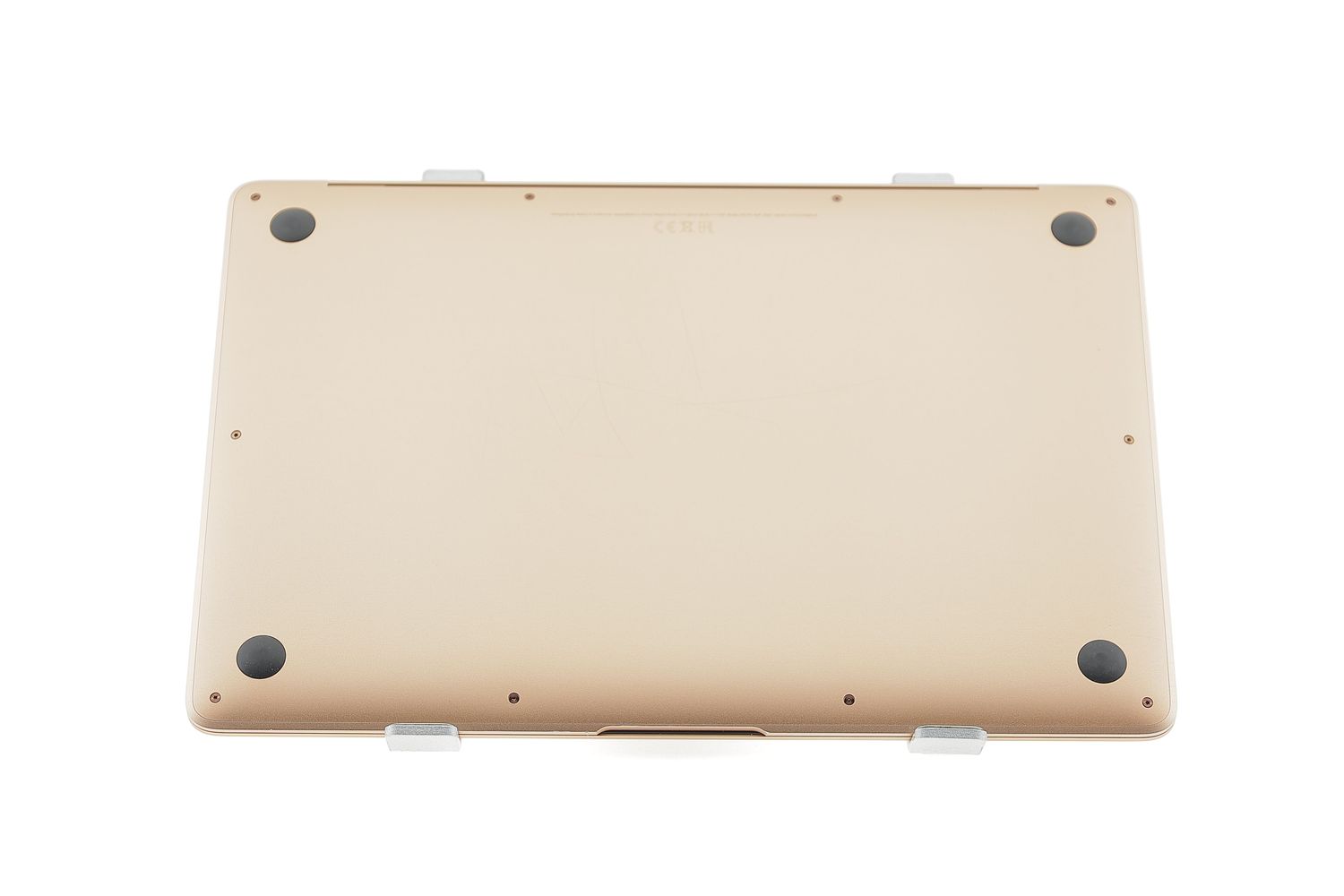 Apple MacBook Air 13″ 2020, i5 1.1 GHz, 8 GB, Intel Iris Plus 256 GB Gold - Като нов
