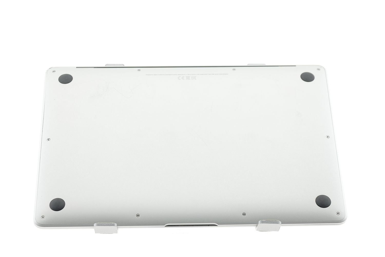 Apple MacBook Air 13″ 2020, M1 8 Cores, 8 GB, 8 core GPU 512 GB Silver - Foarte bun
