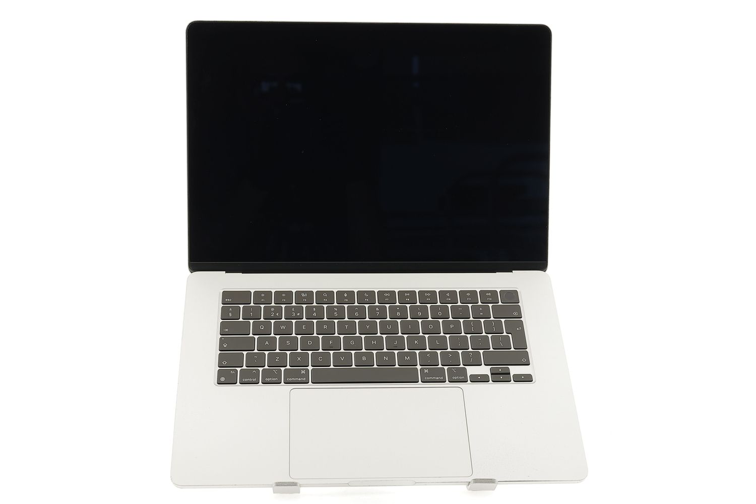 Apple MacBook Air 15″ 2023, M2 8 Cores, 8 GB, 10 core GPU 256 GB Silver - Foarte bun