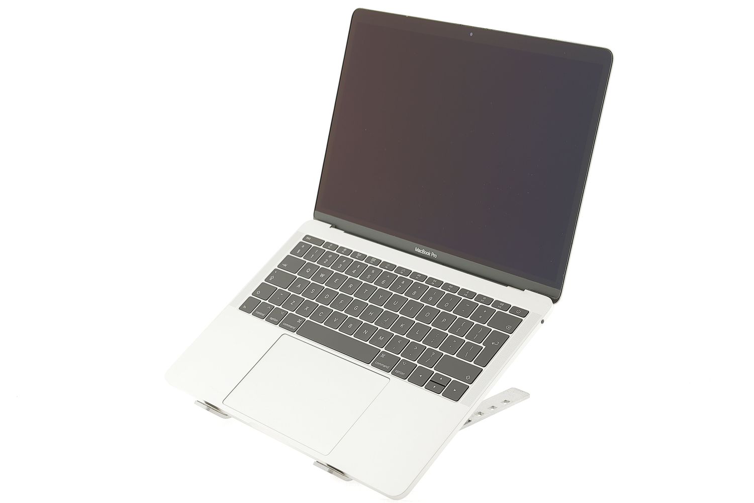 Apple MacBook Pro 13″ 2017, i5 2.3 GHz, 8 GB, Intel Iris Plus Graphics 640 128 GB Silver - Excelent