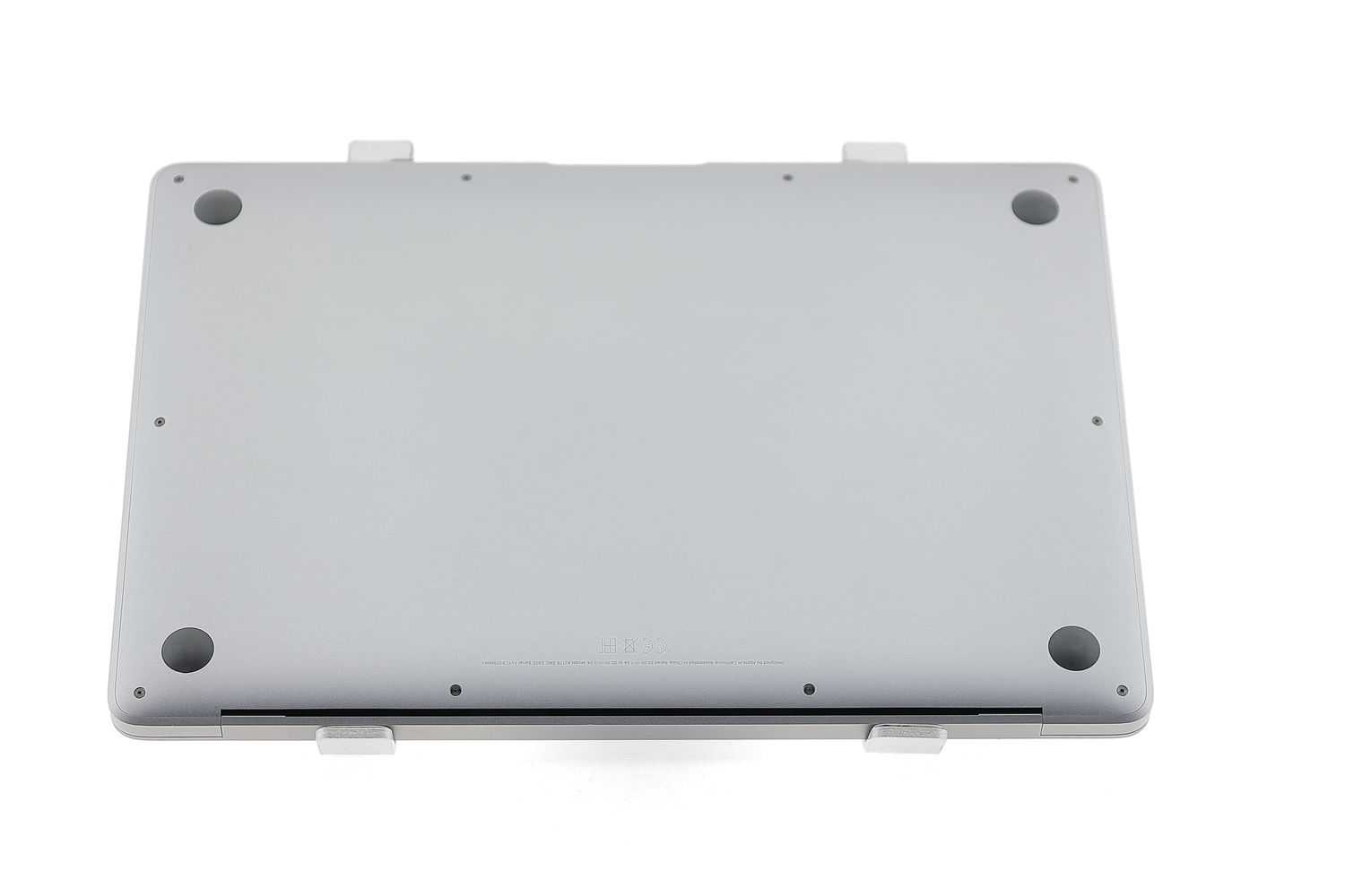 Apple MacBook Air 13″ 2020, i5 1.1 GHz, 8 GB, Intel Iris Plus 512 GB Space Gray - Като нов
