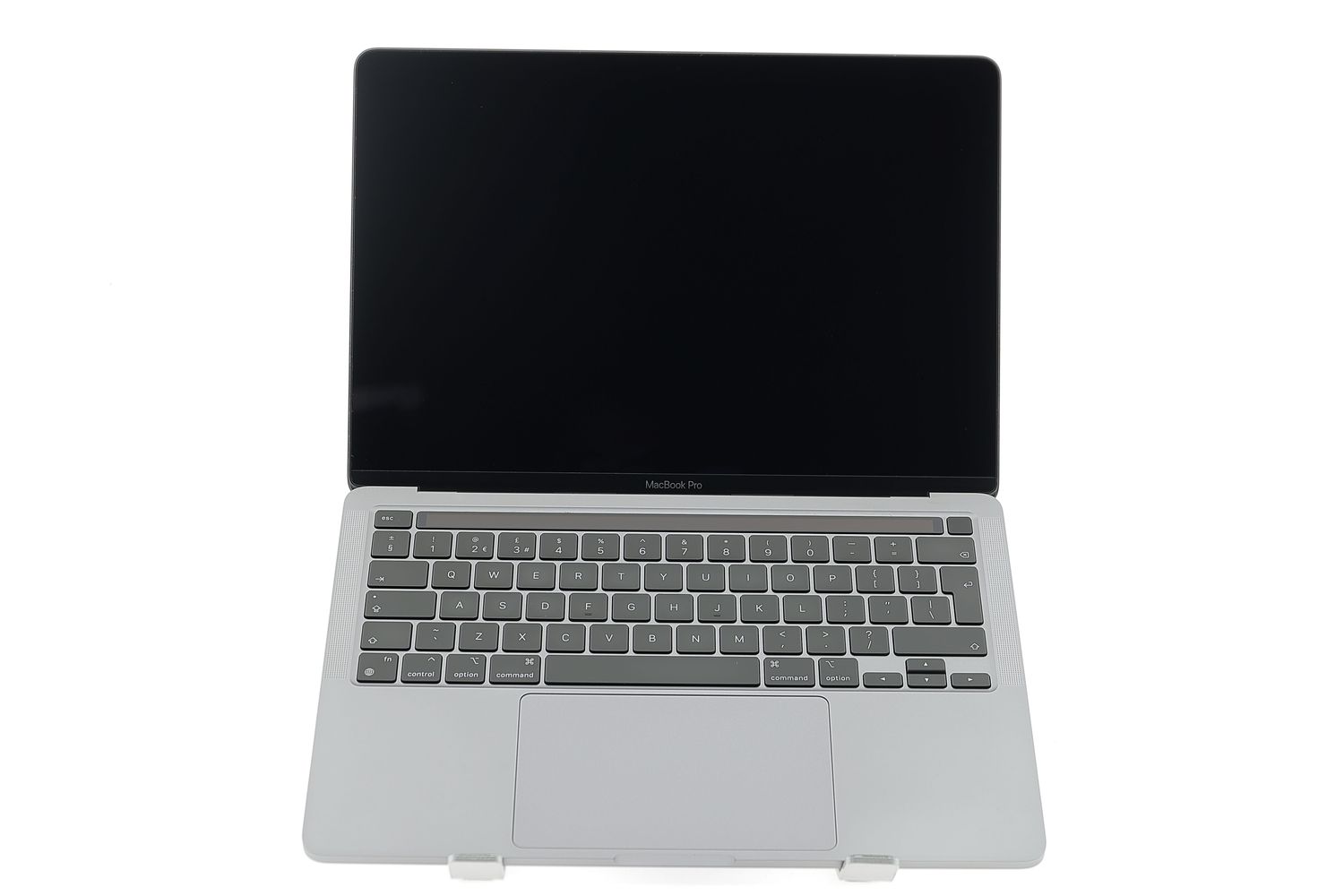 Apple MacBook Pro 13″ 2020, M1 8 Cores, 8 GB, 8 core GPU 512 GB Space Gray - Много добро