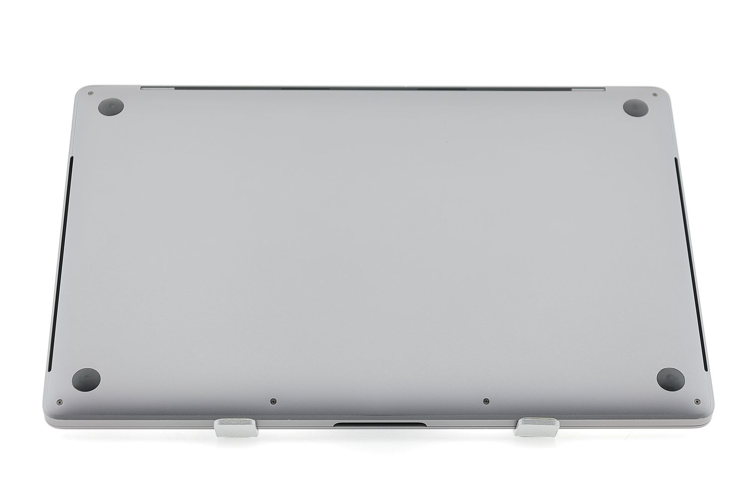 Apple MacBook Pro 16″ Touch Bar 2019, i7 2.6 GHz, 16 GB, AMD Radeon Pro 5300M 512 GB Space Gray - Πολύ καλό