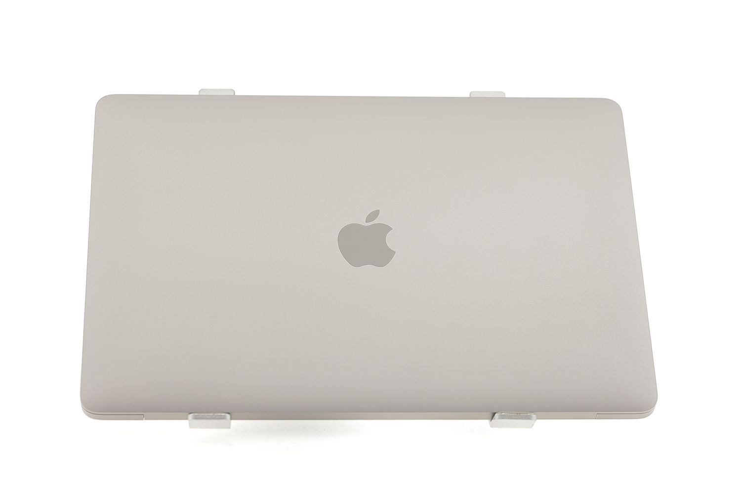 Apple MacBook Pro 13″ 2022, M2 8 Cores, 8 GB, 10 core GPU 512 GB Space Gray