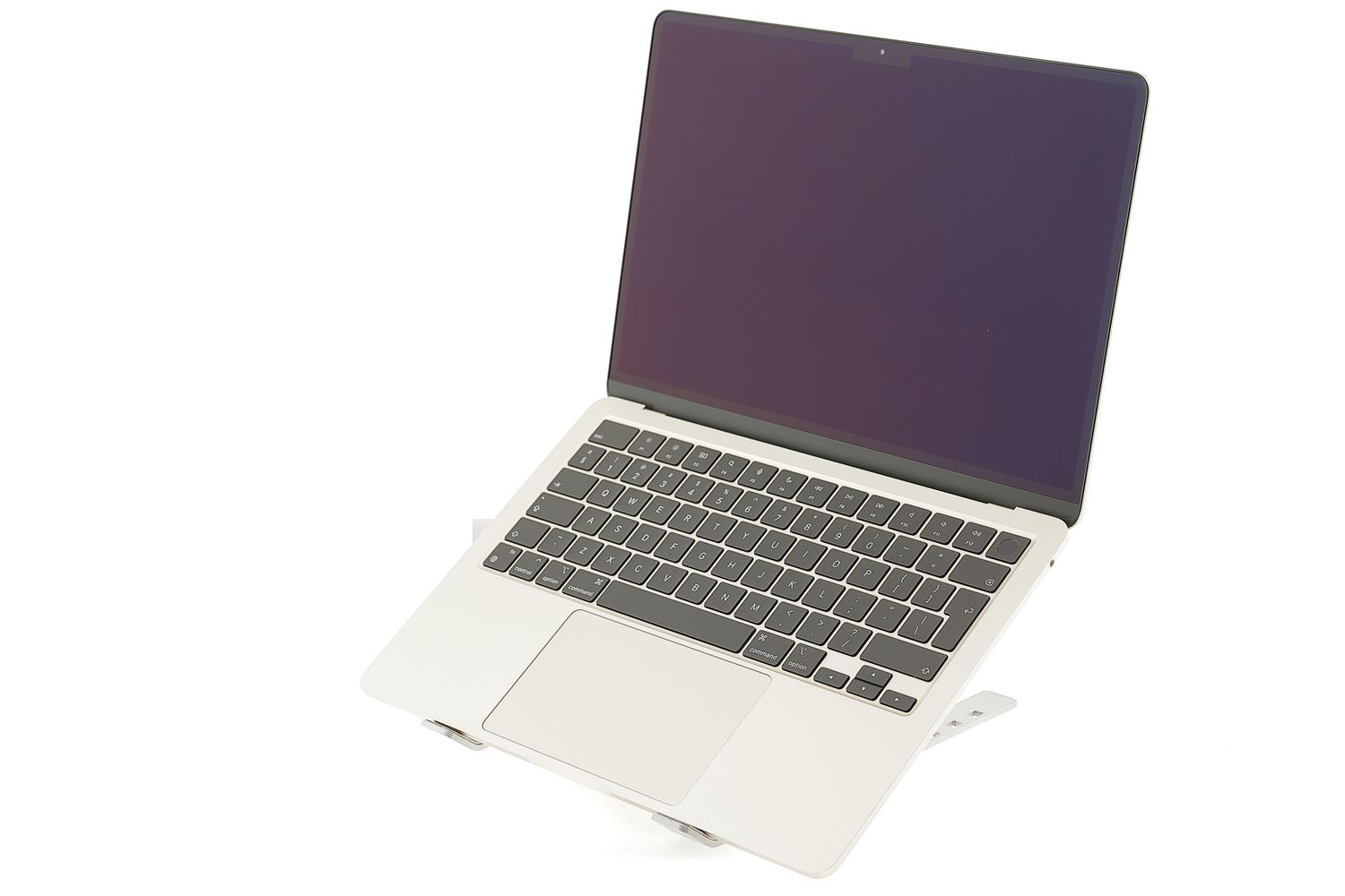 Apple MacBook Air 13″ 2022, M2 8 Cores, 8 GB, 8 core GPU 256 GB Starlight